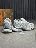 کفش مردانه Balenciaga Runner رنگ سفید طوسی