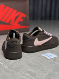 کفش زنانه نایک جردن Travis Scott mocha pinkرنگ قهوه ای صورتی
